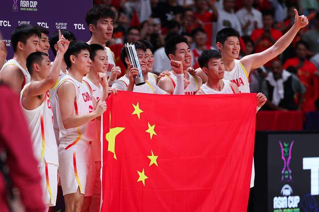因为澳大利, 登上了领奖