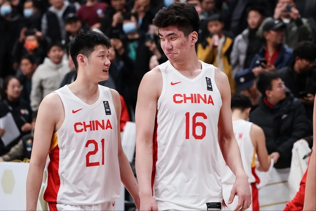 决赛迎来与, 节结束时迫 决赛迎来与, 节结束时迫