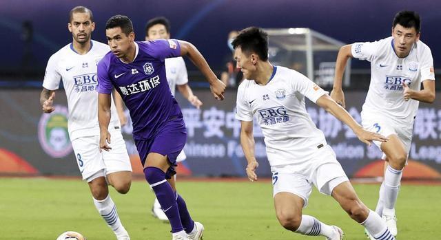 AA, 少帅于根伟, 津门虎主帅